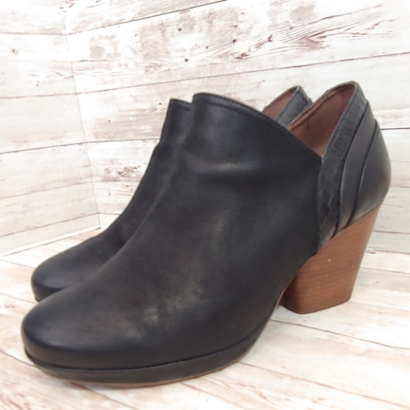 dansko marcia bootie